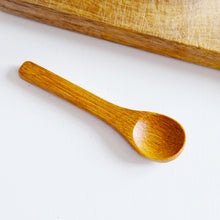 Load image into Gallery viewer, Glass Jar With Bamboo Lid & Spoon