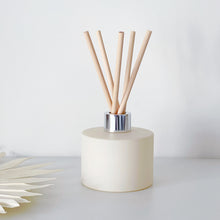 Load image into Gallery viewer, Matt Ivory Glass Diffuser Bottle And Reeds