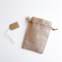 Load image into Gallery viewer, Personalised Wedding Day Confetti Keepsake Bottle