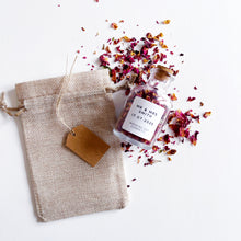 Load image into Gallery viewer, Personalised Wedding Day Confetti Keepsake Bottle