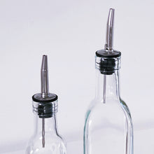 Load image into Gallery viewer, Glass Oil/Vinegar Pourer Bottle With White Personalised Label