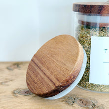 Load image into Gallery viewer, Glass Spice Jar With White Personalised Label And Airtight Acacia Wood Lid
