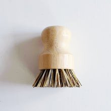 Load image into Gallery viewer, Set Of 2 Dish Brushes - Washing Up Scrubbing Brush Shelf Life

