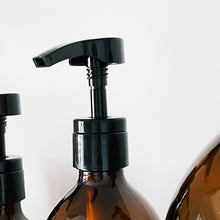 Load image into Gallery viewer, Amber Glass Syrup Dispenser Bottle With White Personalised Label And Plastic Pump
